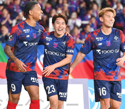 ＦＣ東京、今季最多の５発と爆発　水戸を圧倒して首位の鹿島を追走…水戸の連勝は３でストップ