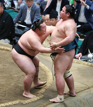 吉井から改名の幕下５枚目・時不動が勝ち越し　初の十両土俵で錦木を撃破「努力して最後は同世代の上に立つ」