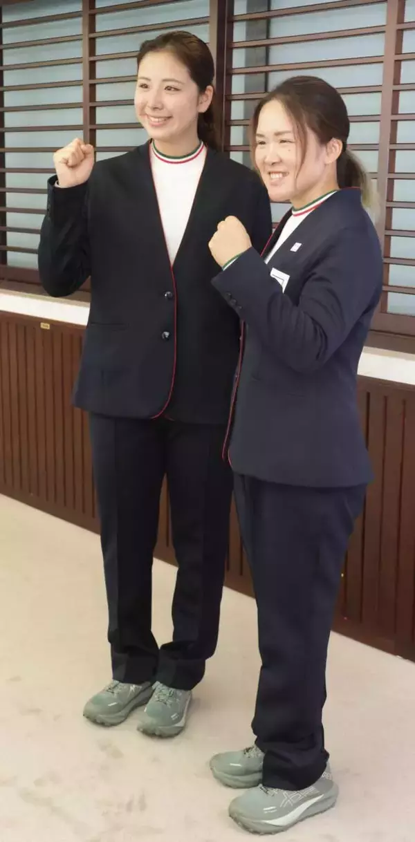 静岡県がミラノコルティナ五輪・パラリンピックで入賞した三木つばきと坂下恵里に知事特別表彰