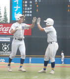 「【高校野球】淑徳が５回コールド勝ちで５回戦進出　定岡映太が“ゲーム打法”で念願の神宮アーチ「球に目が慣れて…」…東東京大会」の画像1