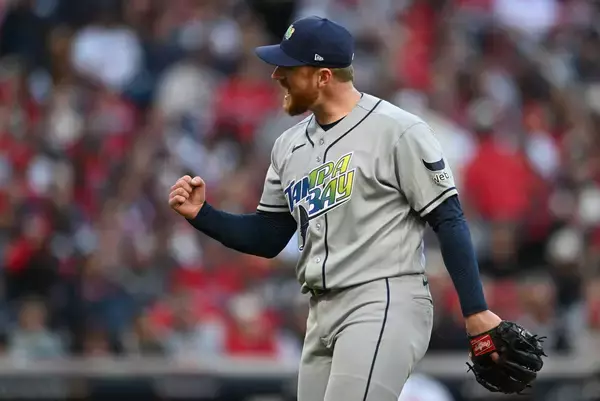 レイズが６年ぶりリーグＶに王手　エース・ラスムセンが７回１失点快投　敵地で会心連勝…ＷＳ進出まであと「１勝」、球団史上初の世界一へ