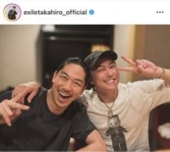 「最高の夜」ＴＡＫＡＨＩＲＯ、同期とはしゃぐレアショット「酔っ払ってる」？「大好きすぎる２人」「ええ写真」