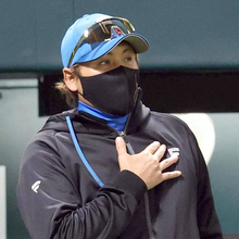 【日本ハム】新庄監督「強いね。強い。強い」開幕８連敗ソフトに脱帽「こんな球際の弱いプレーしてたら…」守備のミスには苦言