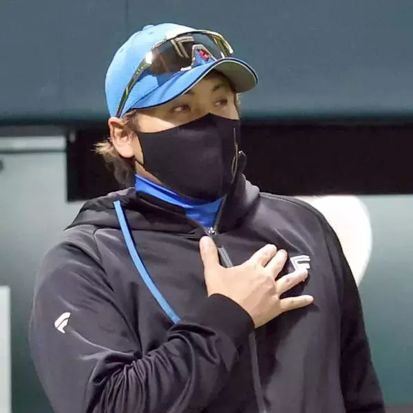 【日本ハム】新庄監督「強いね。強い。強い」開幕８連敗ソフトに脱帽「こんな球際の弱いプレーしてたら…」守備のミスには苦言