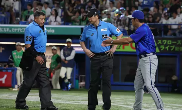 【ＤｅＮＡ】一塁か本塁、どちらでリクエストするか…相川監督「判断してホームということでした」