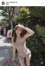三上悠亜、ピンクのビスチェ＆ショートパンツ姿が話題！「美人過ぎだよ」「すっごくかわいい」「非日常って感じ」