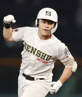 【センバツ】甲子園ＤＨ制第１号はまさかの９番打者　専大松戸・吉田颯人、公式戦初出場＆高校１号が球史に残る一発に