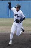 「【高校野球】来秋のドラフト候補へ名乗り　静岡高の２年生４番・平野光星捕手が高校通算１３号＆完封リード」の画像1