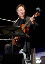 新沼謙治、亡き妻の思い出語る「３５周年のときに病院から出て来て、あの角の席で見ていた」デビュー５０周年記念コンサート
