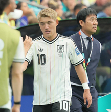 【Ｗ杯】堂安律　３９歳・長友佑都に言及「彼は絶対に必要」「次、目指すと言っていなかった？」