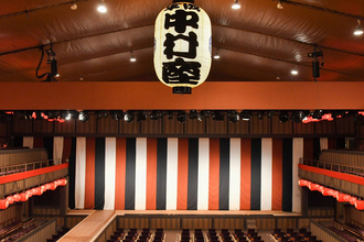 １０月平成中村座で中村屋兄弟の「助六」、中村屋親子３人の「連獅子」片岡仁左衛門は１４年ぶり出演