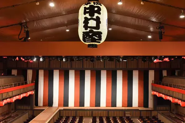 １０月平成中村座で中村屋兄弟の「助六」、中村屋親子３人の「連獅子」片岡仁左衛門は１４年ぶり出演