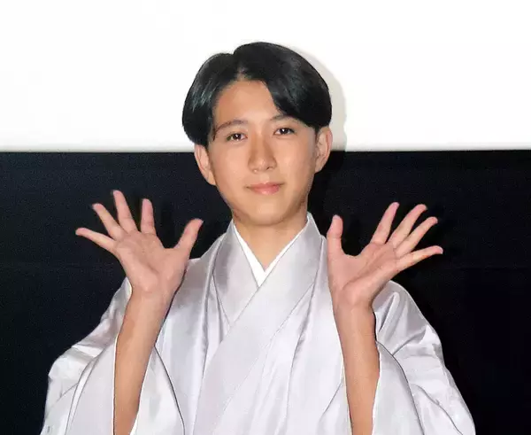 市川團十郎、体調不良で欠席「カンカンごめんね」長男・市川新之助ひとりで映画舞台あいさつ「僕はママ似」