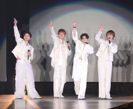 【ガルアワ】ふぉ～ゆ～　堂本光一プロデュースのデビュー曲新たな振り付けを加え披露　「今日で興味持ってもらえたら、ＣＤショップで手にとっていただければ」