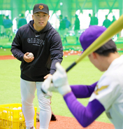 【巨人】 浅野翔吾「教えながら自分も理解」高校球児に実演交えて助言…シンポジウム「夢の向こうに」