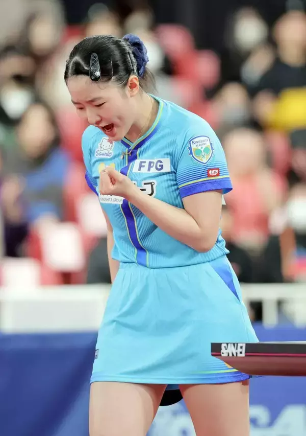 【卓球全日本】１７歳・張本美和が悲願の日本一　３７大会ぶり２冠快挙に涙、早田ひなに三度目決勝で雪辱「やっと勝ったかと」…兄の思い背負って頂点に