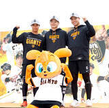 「【巨人】ドラ１竹丸和幸の意外？な素顔「一日中寝ても…」ブルペンでは大城卓三から評価「ピュッとくる」」の画像1