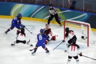 【五輪】アイホ娘主将・小池詩織、涙で１０秒間声を詰まらせる「自分たちの力不足」イタリアに痛恨黒星で準々決勝進出に暗雲