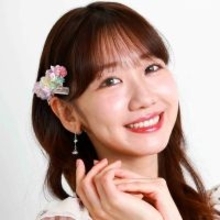 「こっち向いて～」柏木由紀、「目そらしの術」を使う無邪気な撮影姿が必見！！「ホンマに可愛いすぎる」「素敵」