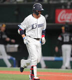 「【西武】今季限りで引退表明の栗山巧が同点機で代打登場も得点ならず」の画像1