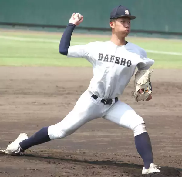 【高校野球】大分商が１３年ぶり１６度目の夏切符　最速１５２キロ右腕・平田玲翔主将は無安打リリーフ　巨人スカウト「まだまだ伸びしろが期待できる逸材」