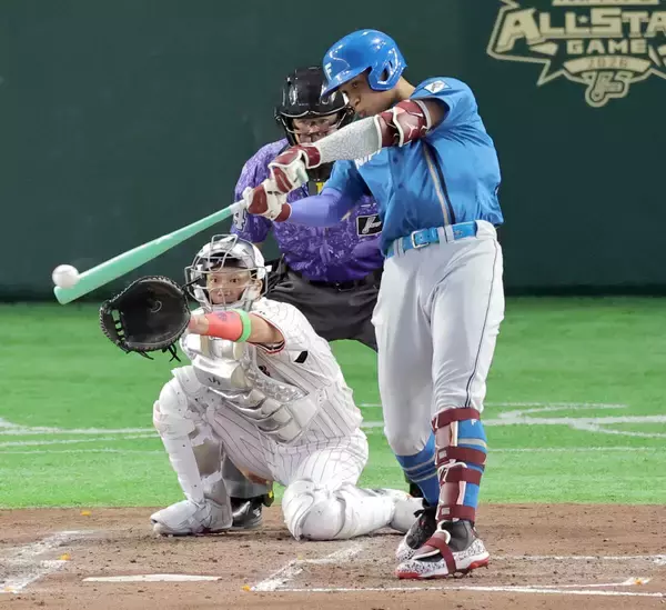 【球宴】日本ハム・万波中正が３の３！勝ち越し打！３年連続リーグ最多得票のお祭り男が「１番」で躍動！
