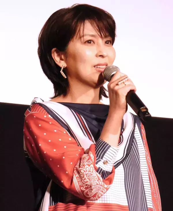 松たか子、監督から全幅の信頼も「ヘラヘラし過ぎたかな」と謙虚に反省　自分の主演映画の舞台あいさつ中“朝ドラ”石橋静河をプッシュする優しさ