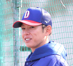 【中日】浅尾拓也投手コーチが退団　工藤新監督“誕生”の日に…松中、平田コーチらに続き