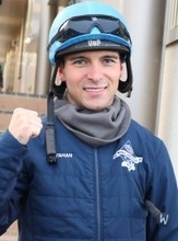 公私に充実した日々を！ハマーハンセン騎手が栗東で初の調教騎乗　「日本の文化や伝統も勉強したい」