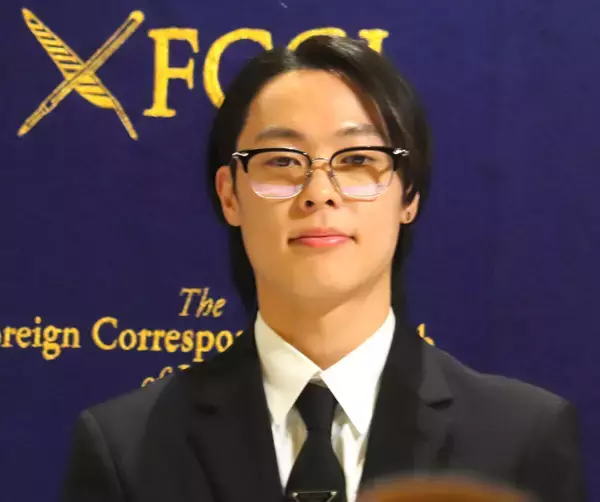 【スキージャンプ】小林陵侑　ミラノに１号店のプラダネクタイ着用「時の人」招かれる日本外国特派員協会で会見