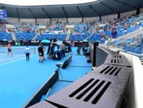 【全豪テニス】世界王者・小田凱人出場中の車いすテニス男子シングルス決勝　降雨のため第２セット終了後、再び中断　車いすテニス