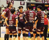 「【バレー】「最後は笑って…」最下位・ＶＣ長野はサントリーに２連敗…監督交代もあった苦しいシーズンは最終節へ…ＳＶリーグ」の画像1