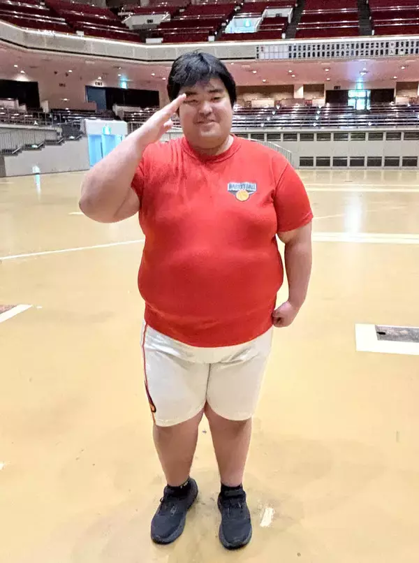 ２３歳の元海上自衛隊員が新弟子運動能力検査を受検「めったにない機会。自分の体格を生かせるなら」…尾上部屋の宇座寿音