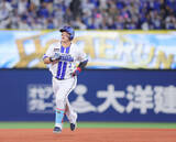 「【ＤｅＮＡ】牧秀悟が２８歳の誕生日を自ら祝う２号２ラン　２２年と２４年にもバースデー弾」の画像1