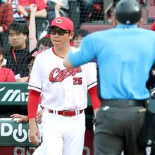 【広島】新井監督「もう言うことない…投げるたびに成長」４勝目の岡本駿を絶賛　２点二塁打の菊池涼介は「今年はボールがよく見えている」一問一答