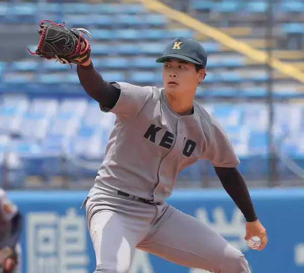 【大学選手権】慶大が昨年王者の東北福祉大を５―２で下して決勝進出　今秋ドラフト候補左腕・渡辺和大が圧巻の１５奪三振で７回１／３を１失点
