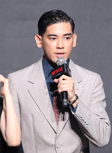 ＵＴＡ　俳優デビューは「毎日が勉強会でした」…正体不明の“ガス人間”怪演に竹野内豊が「はまり役」と絶賛