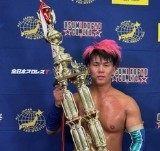 「全日本プロレス」青柳亮生、左膝前十字靭帯損傷で「ゼンニチＪｒ．フェスティバル」全戦欠場…代わりに望月成晃が出場