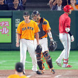 「【巨人】堀田賢慎が８回に痛恨の勝ち越し点献上　連続試合無失点は１８でストップ「先頭のフォアボール」を反省」の画像1