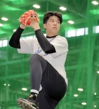 【阪神】タイトル総なめ誓う才木浩人「技術的にも足りない」「チームの中心として」…自主トレ公開