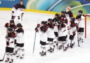 【五輪】アイホ娘、スウェーデンに第１ピリオドでリード許す…逆転準々決勝進出へ厳しい状況