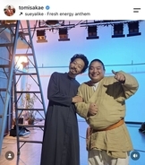 「ＶＩＶＡＮＴ」のドラムが“アリ”山中崇と「撮影裏ではとても仲良し」腕組み笑顔の２ショット