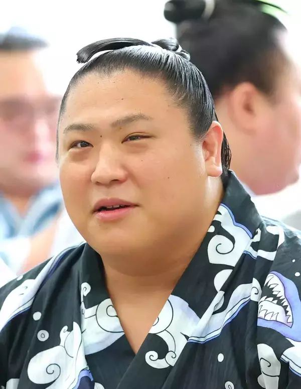 左太もも手術で名古屋場所全休の若隆景が力士会出席　復帰時期は未定も「経過は良好」関取衆の前で笑顔も