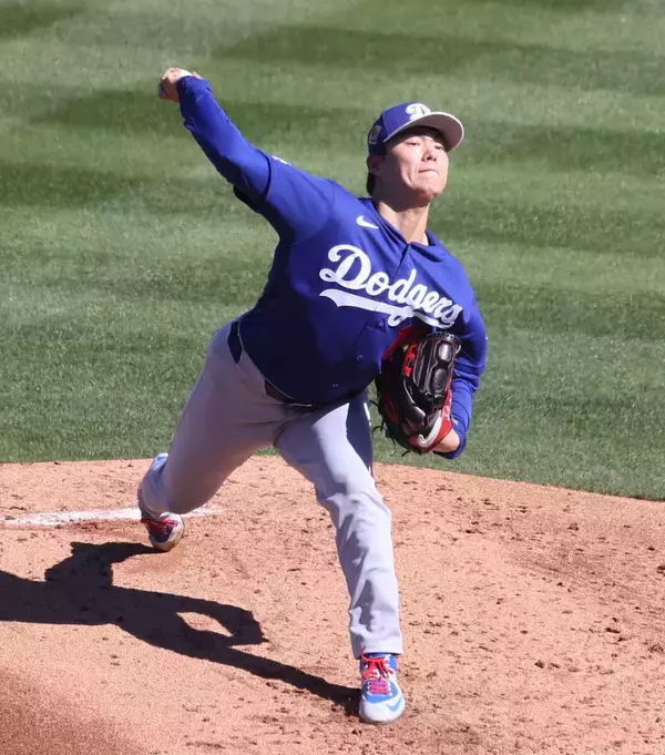 山本由伸が２回途中３安打２失点でオープン戦初戦降板　大谷翔平は１打席目に安打