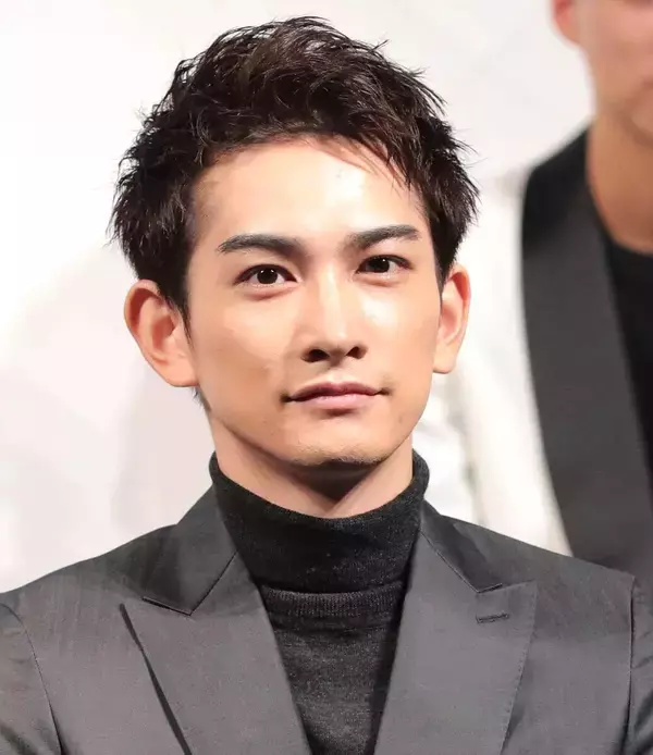 「誰かわからなかった」町田啓太の最新ルックス「何人いるの？」４月期ドラマ主演でイメージ激変