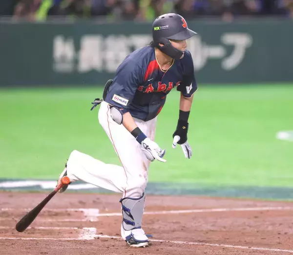 源田壮亮の２打席連続適時打で１３点目！「しっかり打つことができて良かった」５回終了時に１５点差以上でコールド勝ち