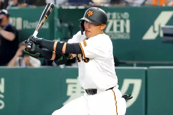 巨人・吉川尚輝が復帰初先発＆初安打＆初盗塁　「どこで出るとしても全力で」頼れる男が帰ってきた！