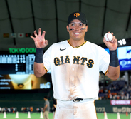 巨人にニューヒーロー　ルーキー知念大成「坂本勇人選手は、ああいう場面で決めてくれる」デビュー日にお立ち台