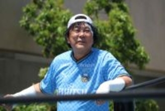 大仁田厚、出禁食らったＪ１川崎を称賛「試合の前にプロレスやるサッカークラブ　ぶっ飛んでて最高じゃないか」
