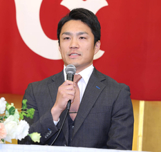 【巨人】則本昂大が入団会見で決意「一生懸命、腕を振って頑張りたい」　マー君と共闘「夢にも思ってなかった」